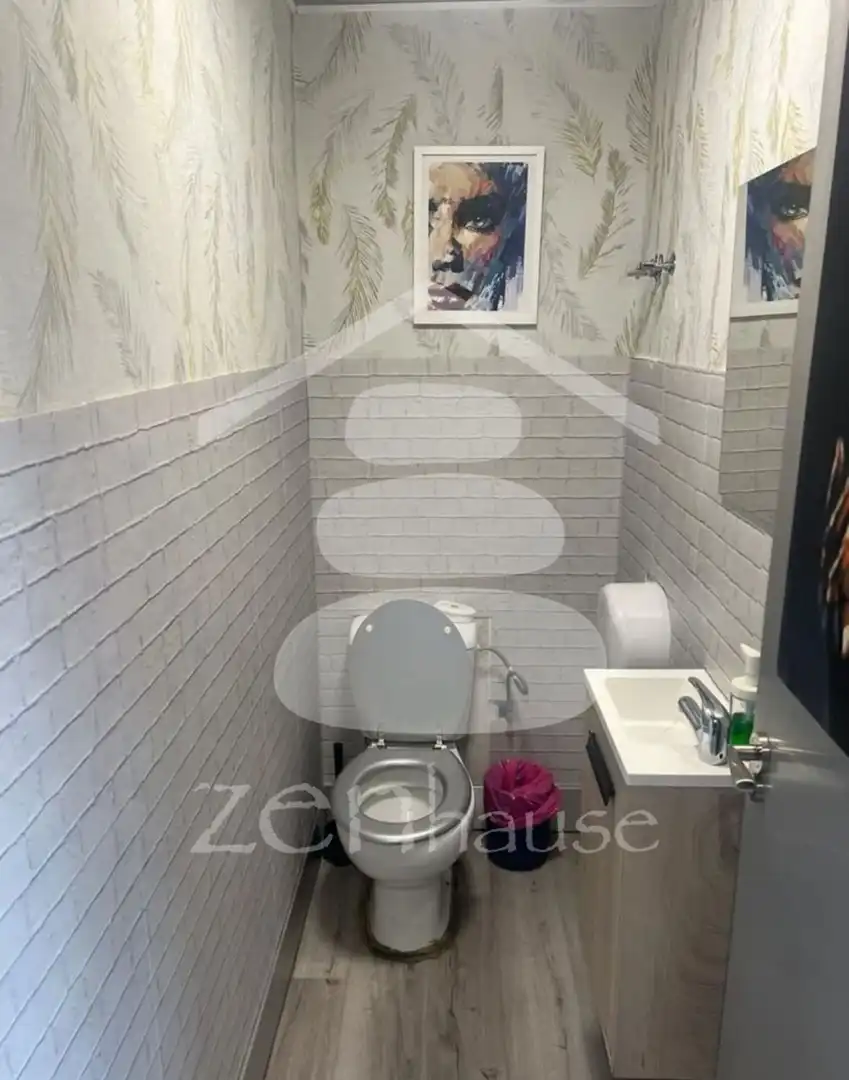Baño de Local en venta en Coslada con Aire acondicionado