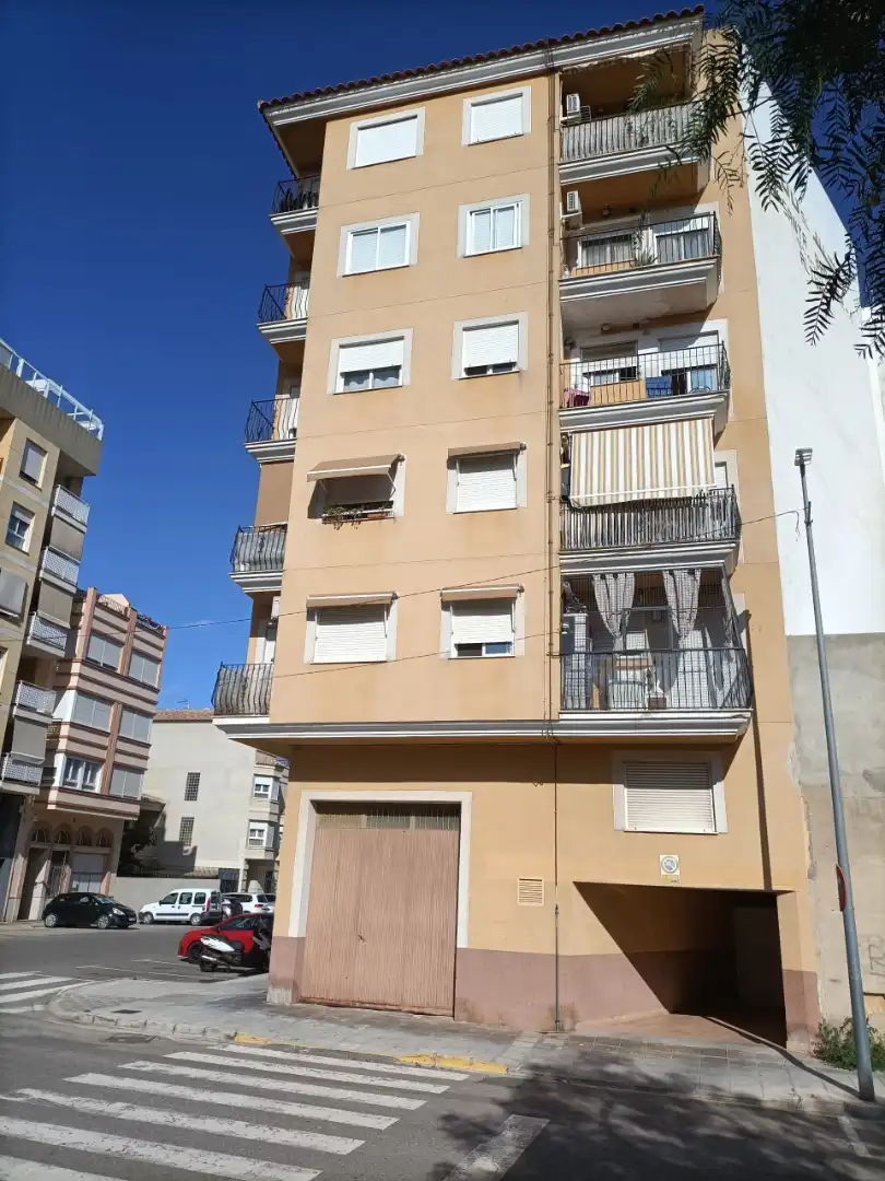 Außenansicht von Wohnung zum Verkauf in Segorbe mit Heizung, Ofen und Mikrowelle