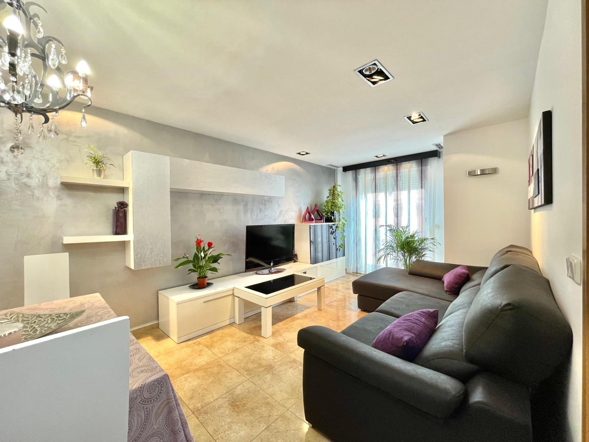 Flat for sale in Calle AUSIAS MARCH, Llombai