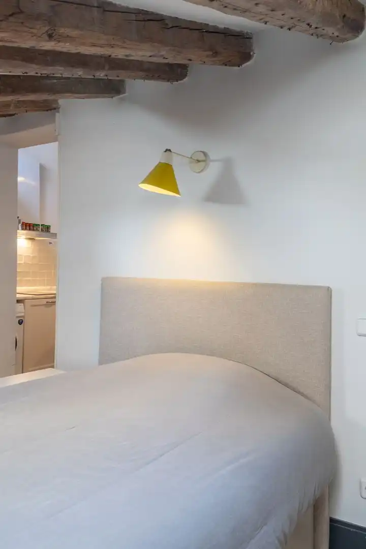 Schlafzimmer von Wohnungen zur Miete in Madrid mit Klimaanlage, Heizung und Möbliert