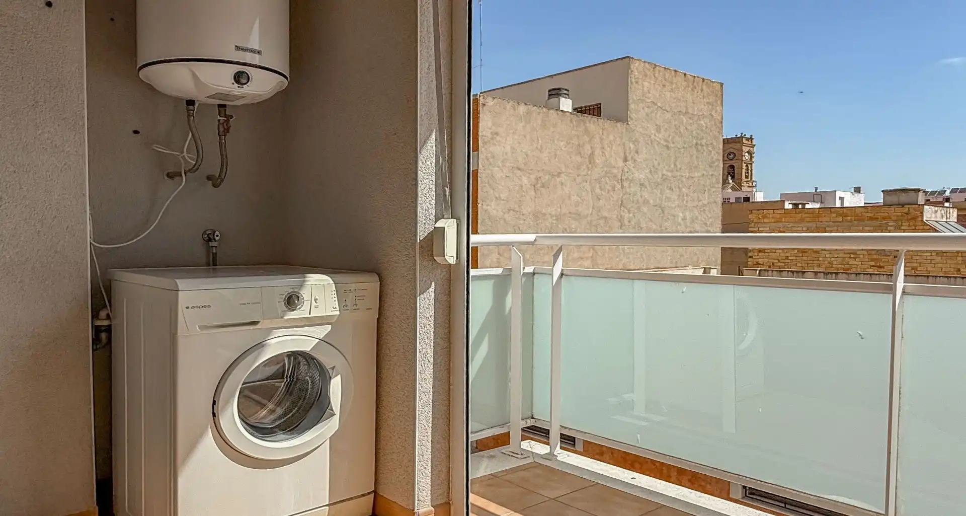 Terraza de Piso en venta en Camarles con Aire acondicionado y Calefacción