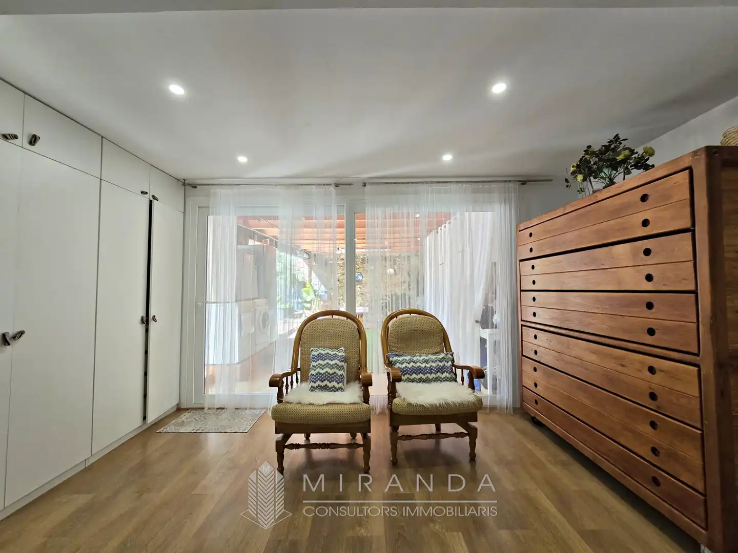 Habitación de Casa adosada de alquiler con opción a compra en Breda con Aire acondicionado, Calefacción y Parquet