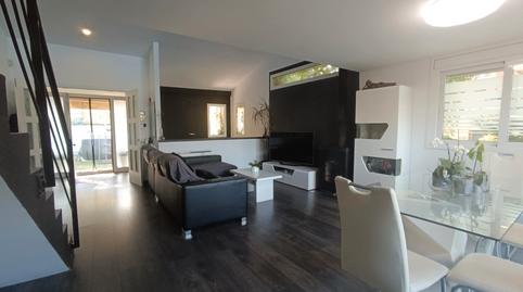 Foto 2 de Casa o xalet en venda a Castellví de Rosanes, Barcelona