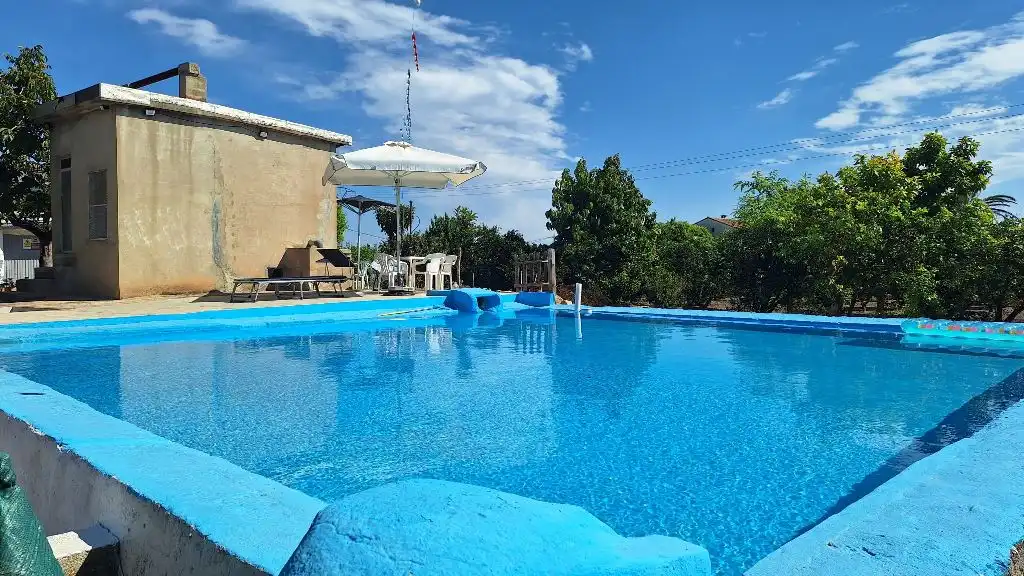 Piscina de Casa o chalet en venta en Canredondo con Jardín privado, Terraza y Trastero