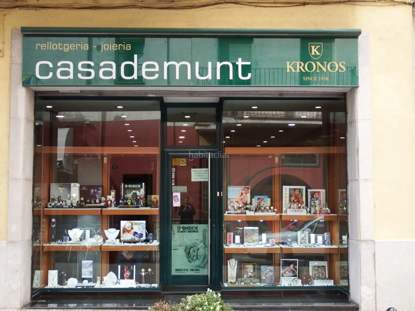 Local comercial en venda a Carrer de l'Alcalde Pere Rovira 8