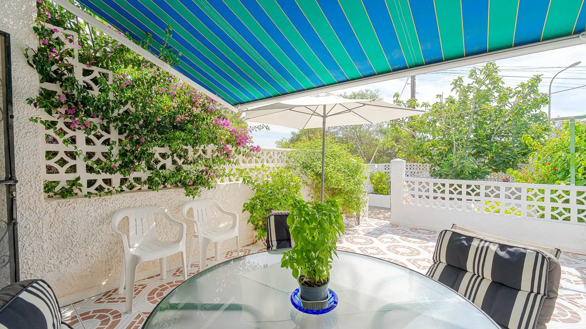 Terraza de Casa o chalet en venta en Torrevieja con Jardín privado, Terraza y Trastero