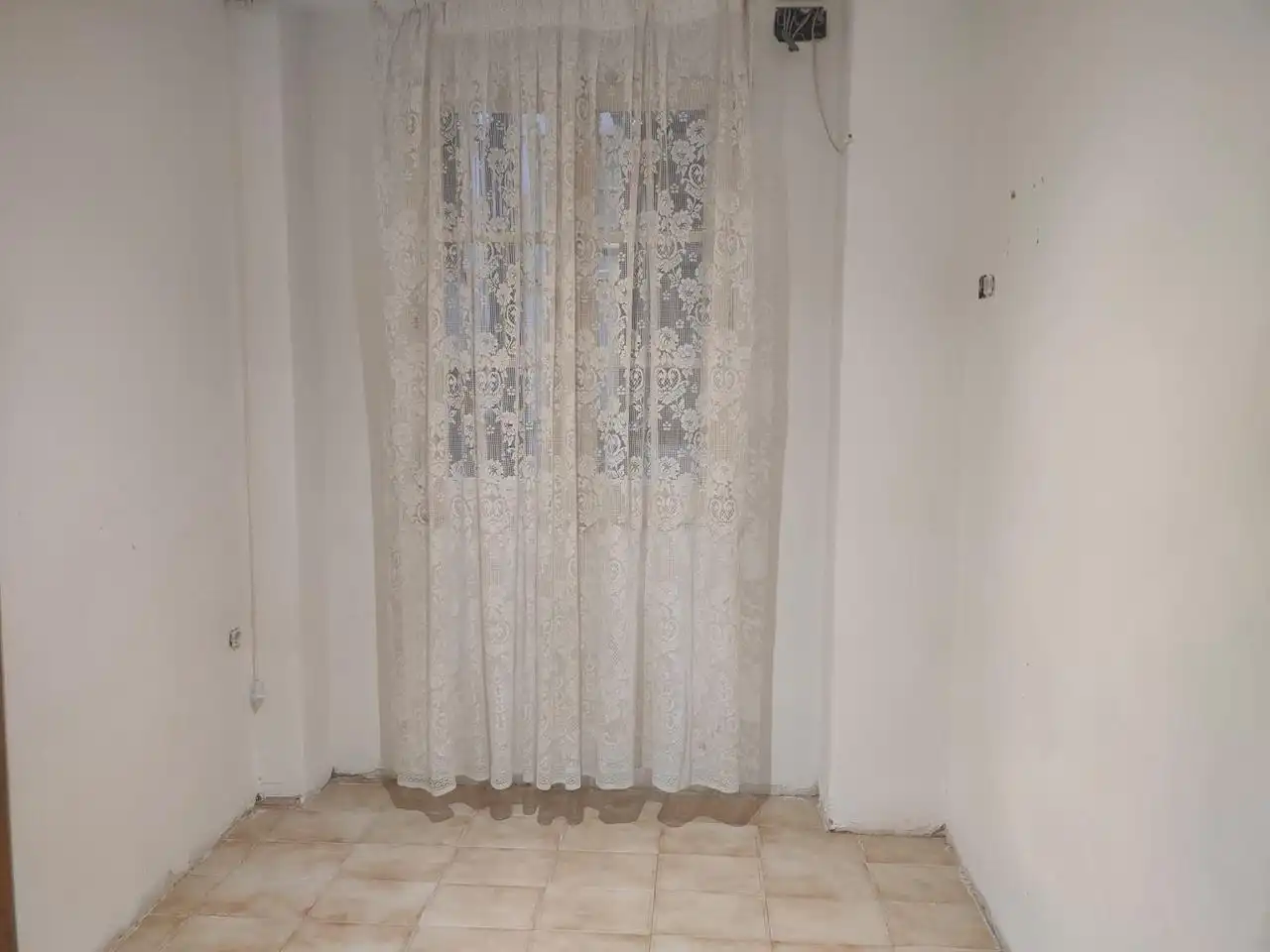 Wohnung zum Verkauf in Zaragoza mit Heizung und Abstellraum