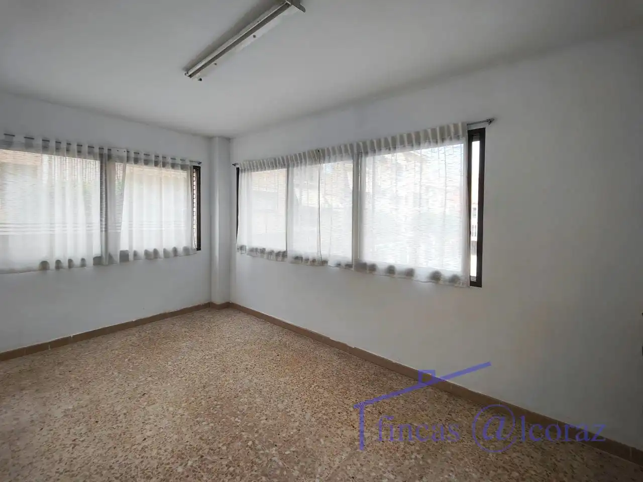 Local de alquiler en Huesca con Aire acondicionado