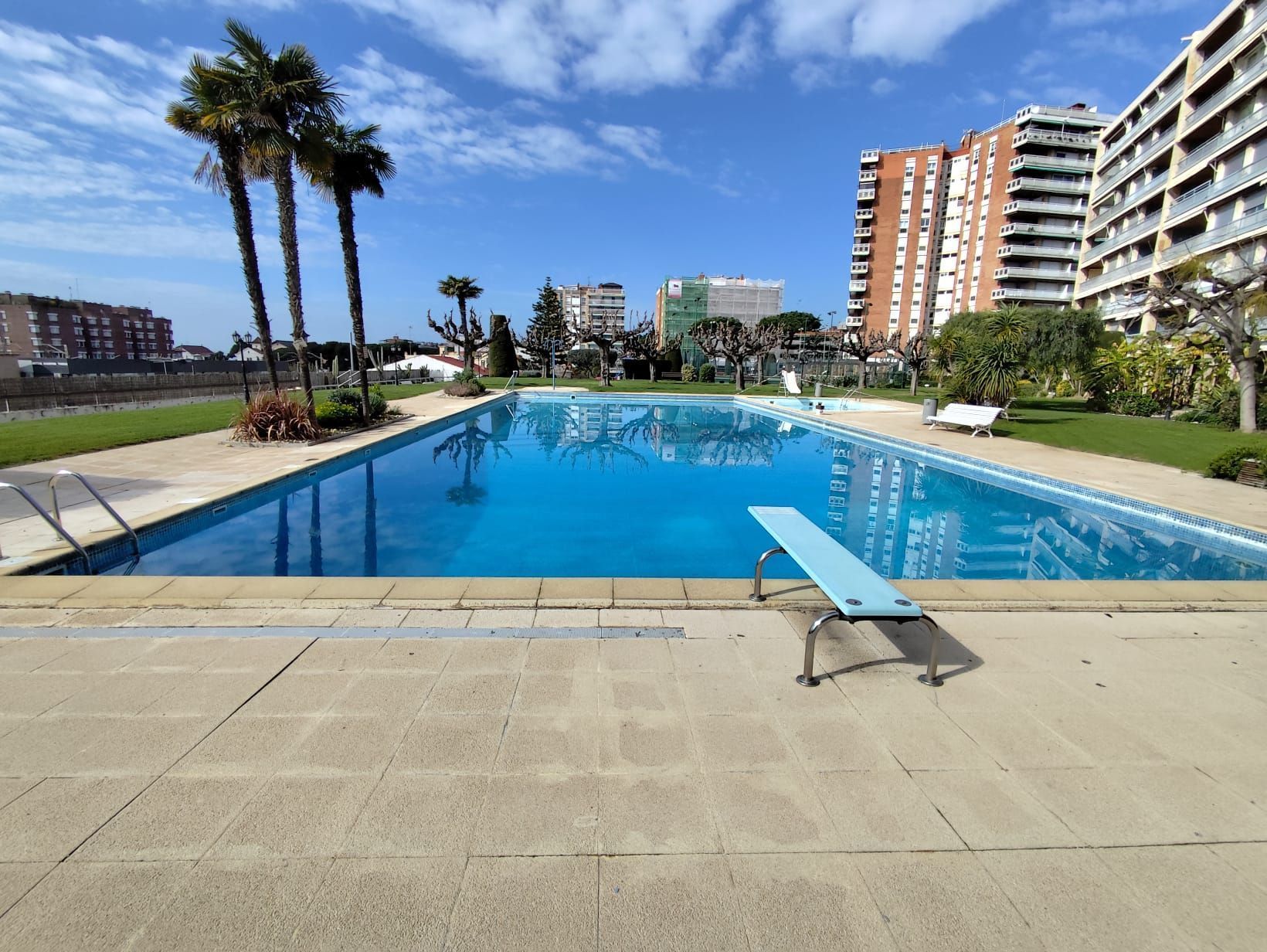 Swimming pool of Apartment for sale in Sant Vicenç de Montalt  with Heating, Terrace and Furnished