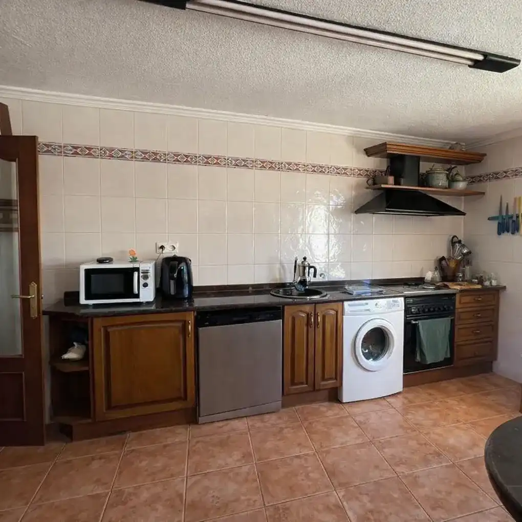 Cuina de Casa o xalet en venda en Añana amb Calefacció, Jardí privat i Traster