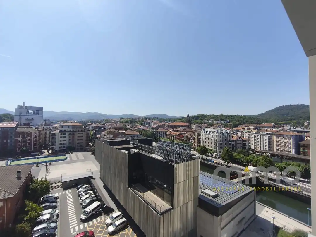 Flat for sale in Errenteria  with Storage room and Balcony