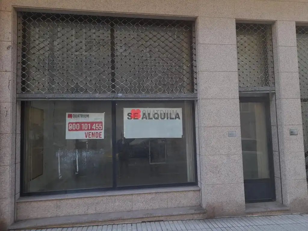 Geschaftsraum zum Verkauf in Xeixo, O Milladoiro