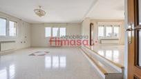 Sala d'estar de Casa o xalet en venda en Villaviciosa de Odón amb Aire condicionat, Calefacció i Jardí privat