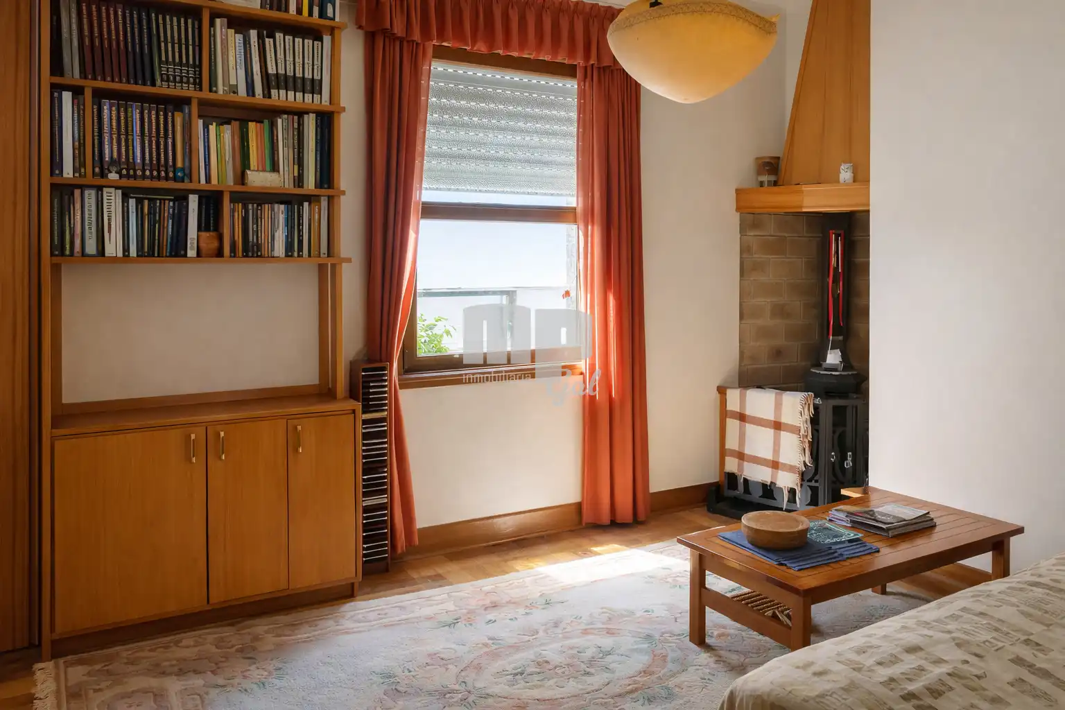 Sala de estar de Edificio en venta en Vigo 