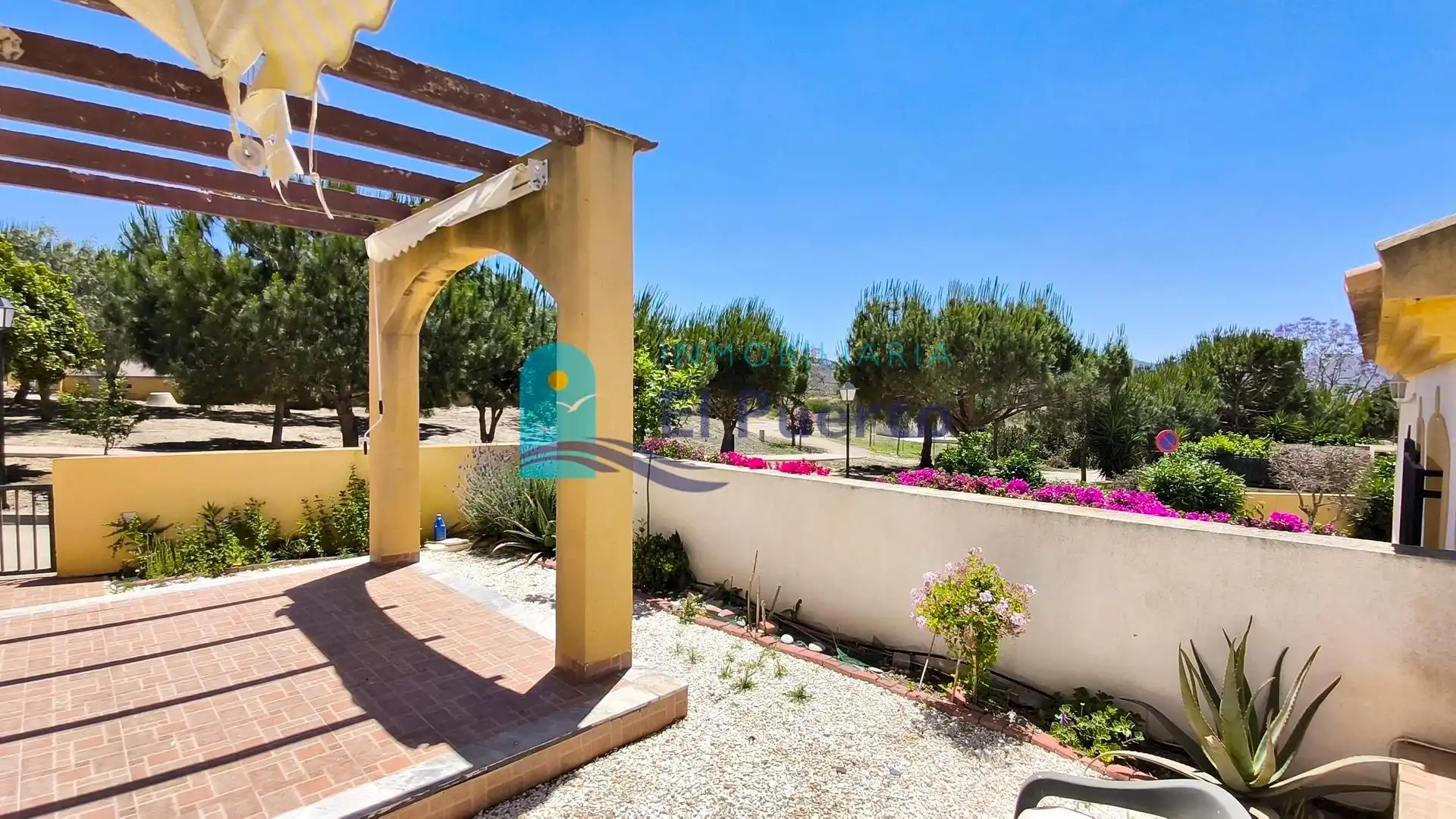 Terrassa de Casa o xalet en venda en Mazarrón amb Aire condicionat, Calefacció i Jardí privat