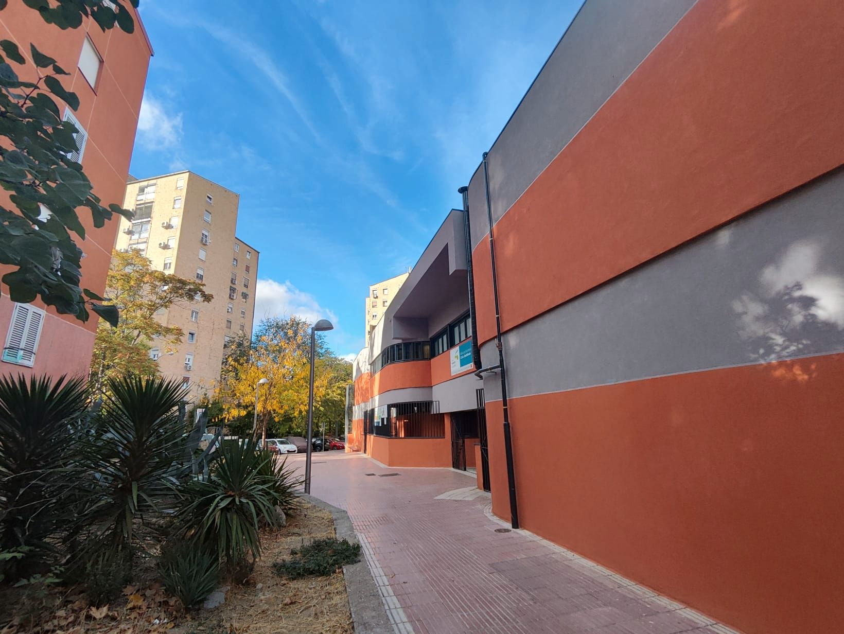 Vista exterior de Piso en venta en  Madrid Capital con Calefacción, Parquet y Trastero