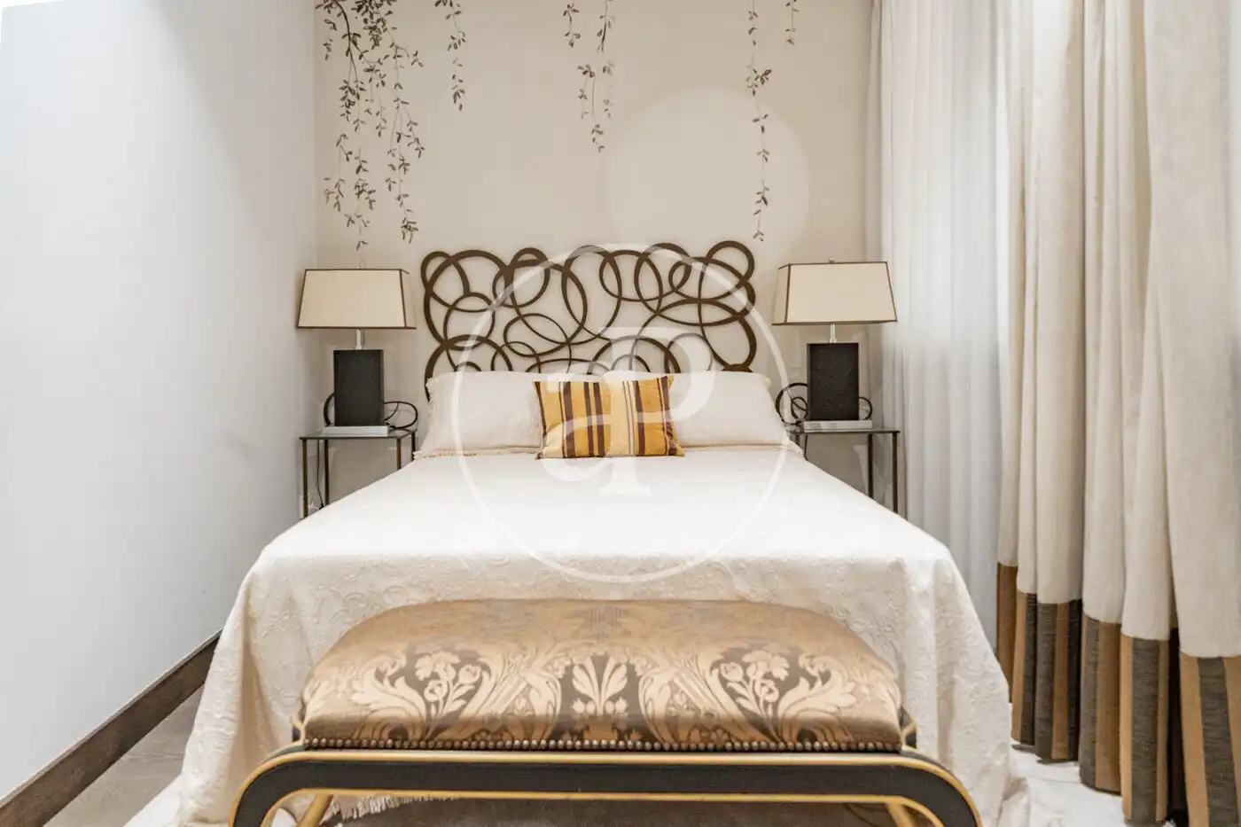 Habitación de Piso en venta en Madrid con Aire acondicionado, Calefacción y Jardín privado