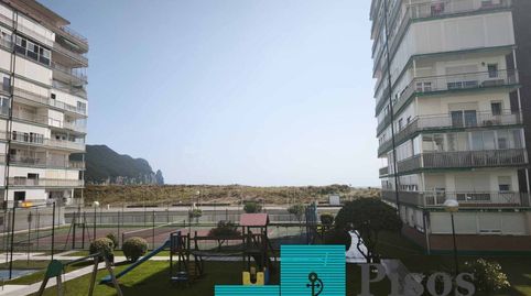 Foto 4 de Piso en venta en Avenida Francia, 122, El Puntal, Laredo