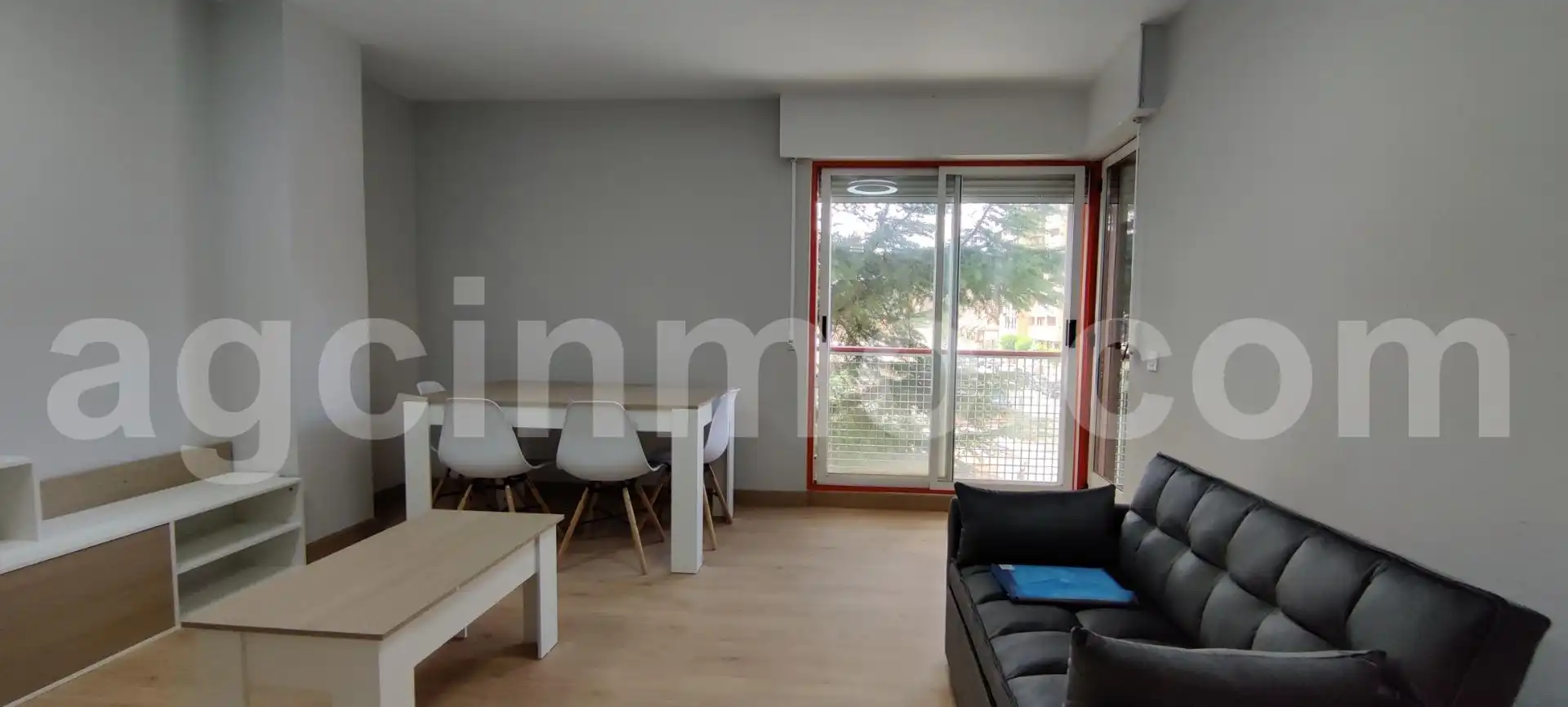 Appartamento con piscina in affitto a Calle MARIANO DE LOS COBOS, imagen 4