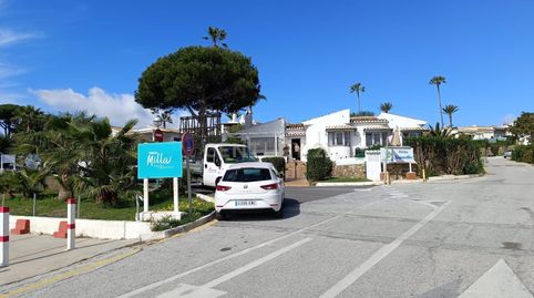 Foto 3 von Garage zur Miete in Urbanización Bouganvilla, 1, El Faro de Calaburra - Chaparral, Mijas