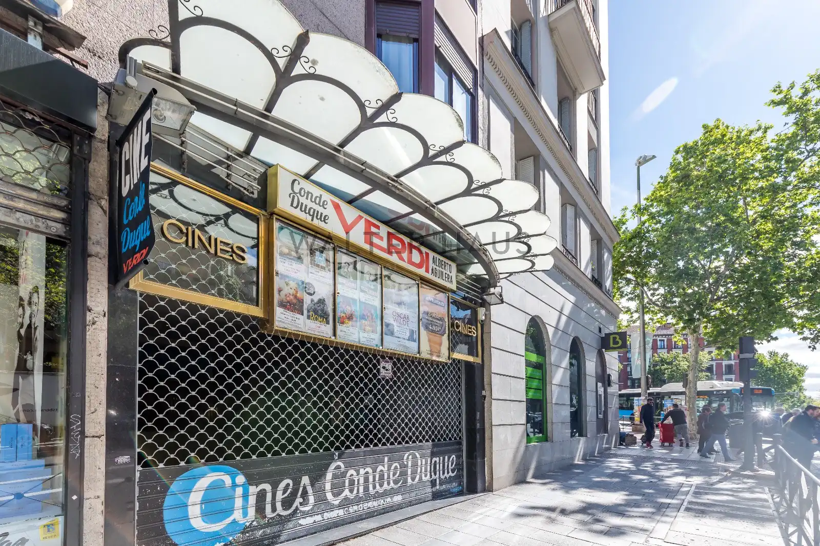 Vista exterior de Piso en venta en Madrid con Aire acondicionado, Calefacción y Terraza