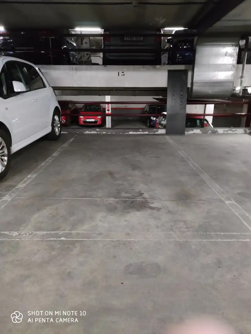 Garage for rent in N/A, -1, Vallehermoso