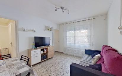 Living room of Flat for sale in Cerdanyola del Vallès