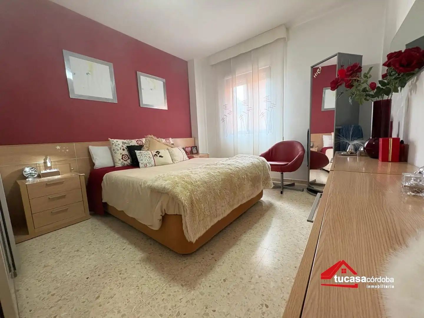 Bedroom of Flat for sale in Córdoba  with Air Conditioner and Balcony