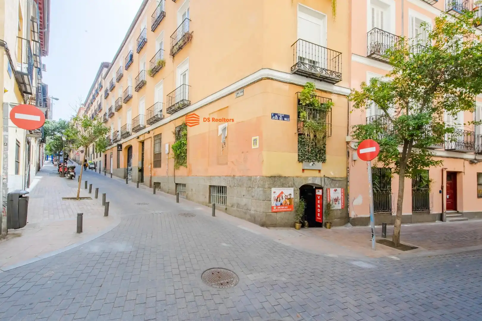 Außenansicht von Wohnung zur Miete in Madrid mit Heizung, Möbliert und Balkon