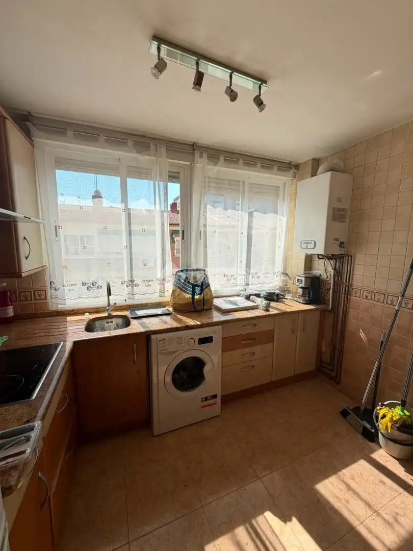 Kitchen of Flat for rent in Getafe  with Air Conditioner and Heating