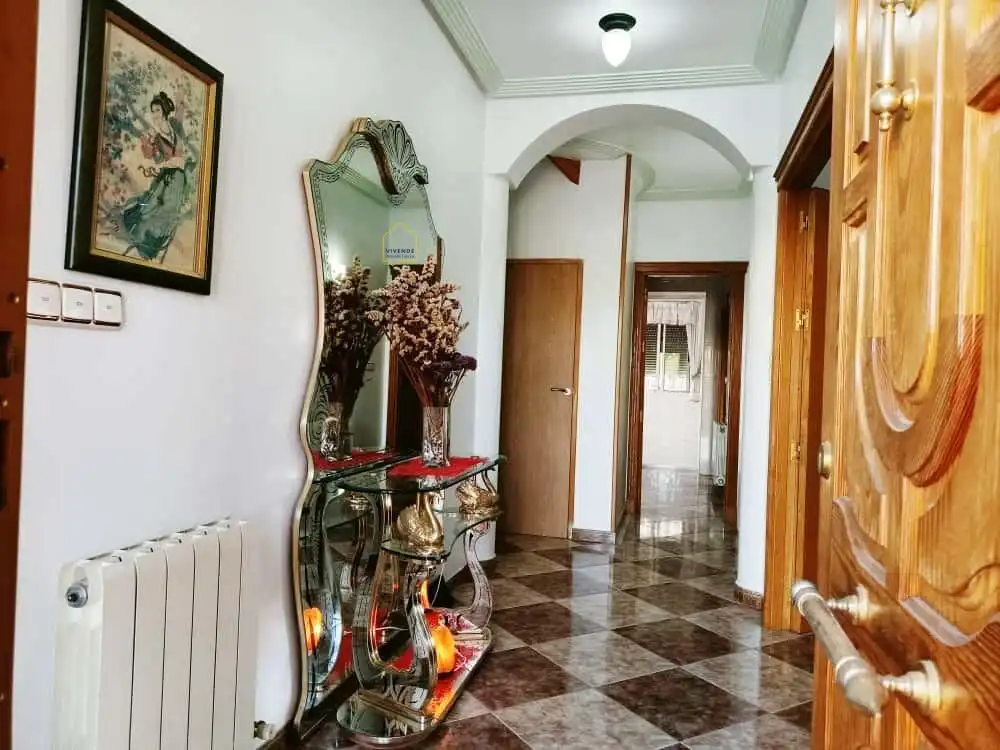 Houses for sale in Escucha