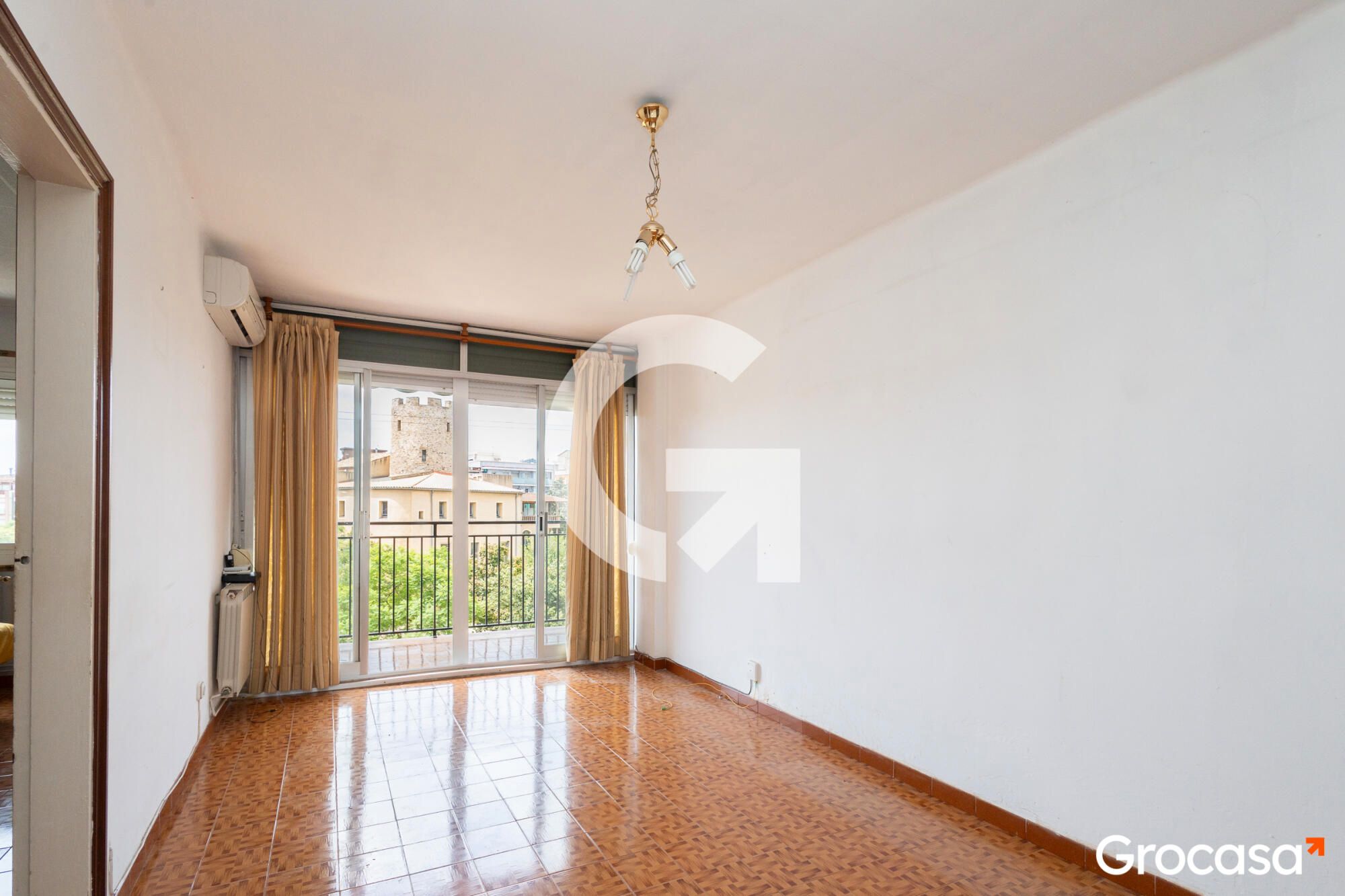 Flat for sale in AV GENERALITAT, Riu Sud