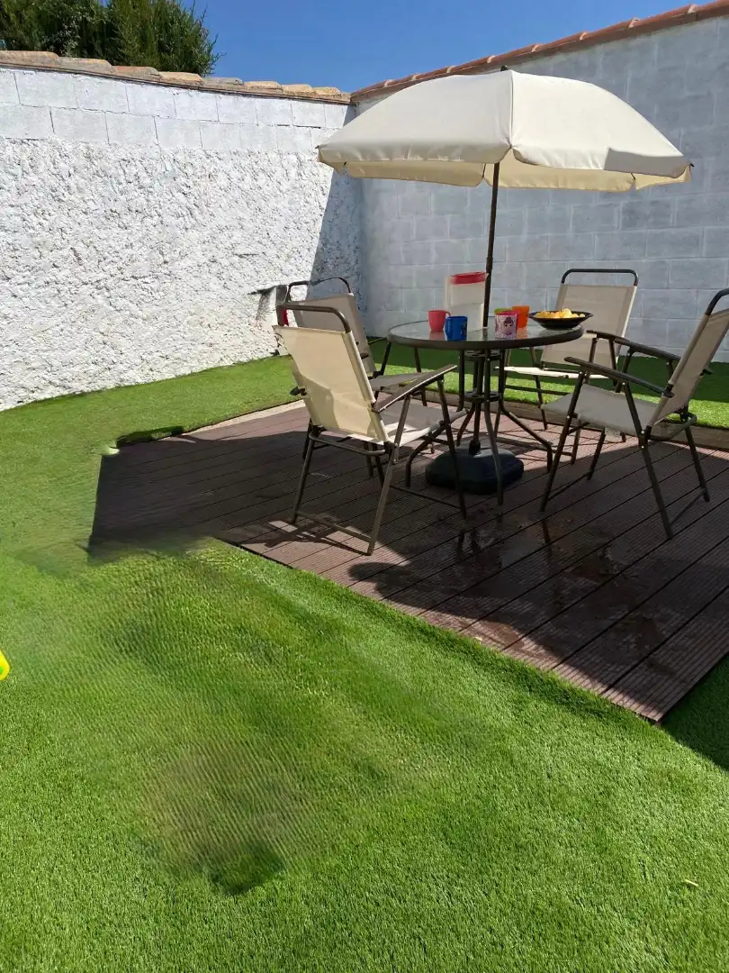 Terrassa de Casa o xalet en venda en Zaragoza amb Aire condicionat, Calefacció i Jardí privat