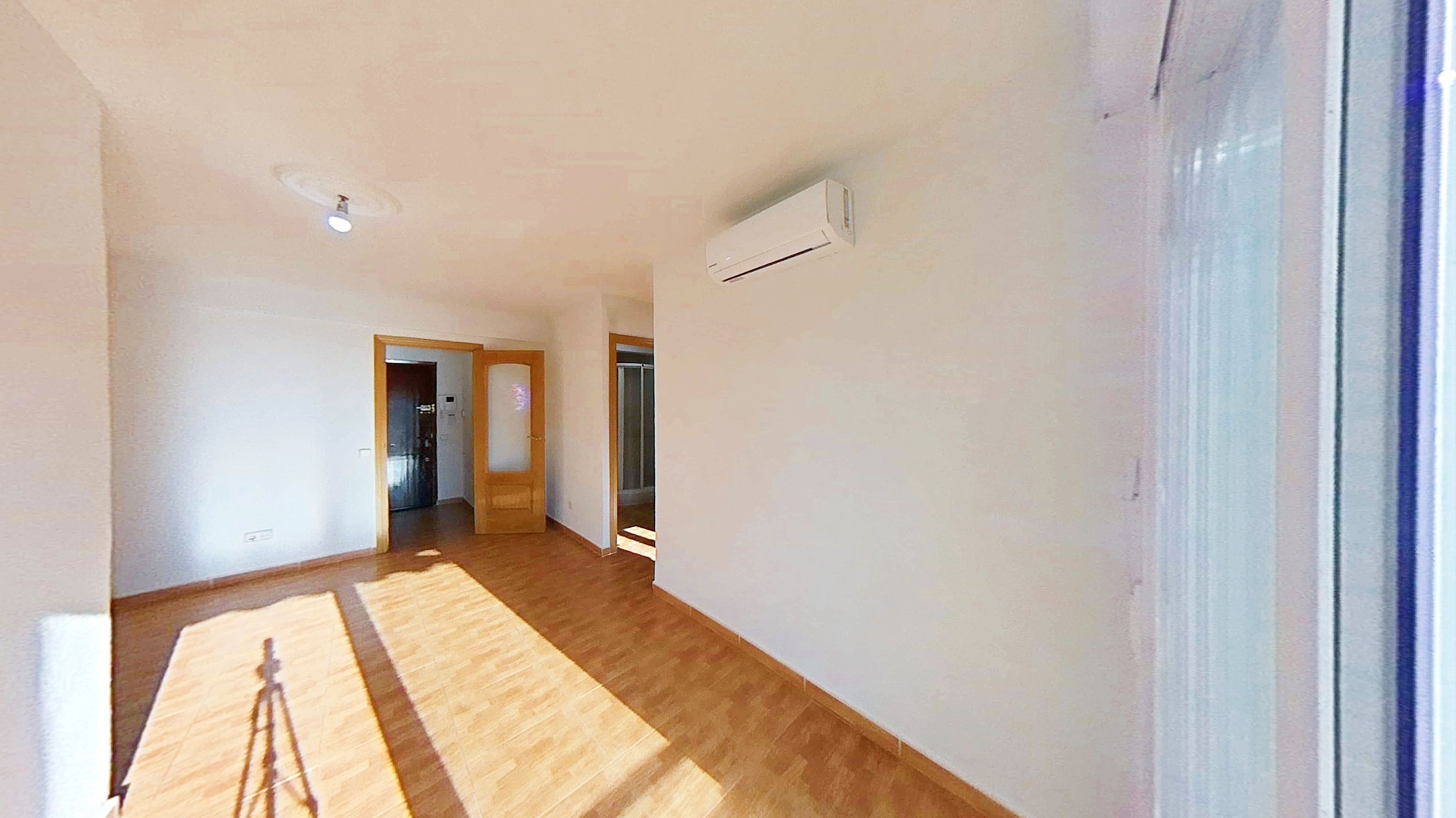Bedroom of Flat for rent in Getafe  with Air Conditioner, Heating and Terrace
