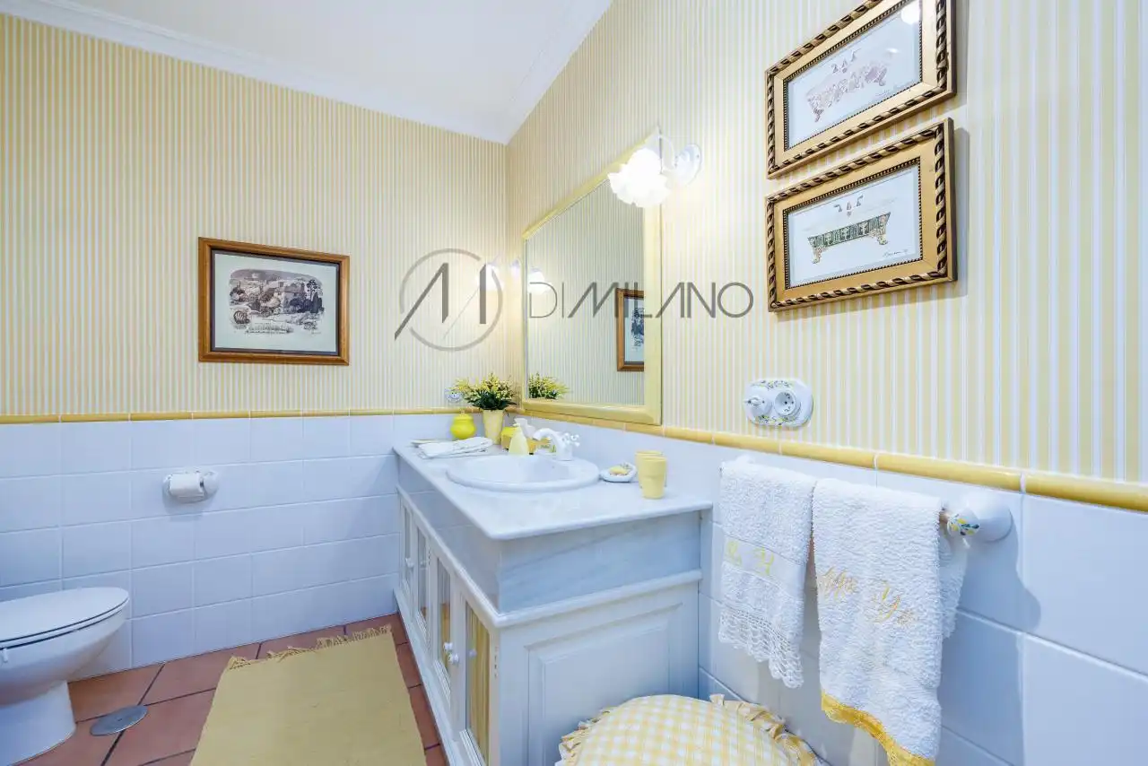 Baño de Finca rústica en venta en Verín con Calefacción, Jardín privado y Parquet