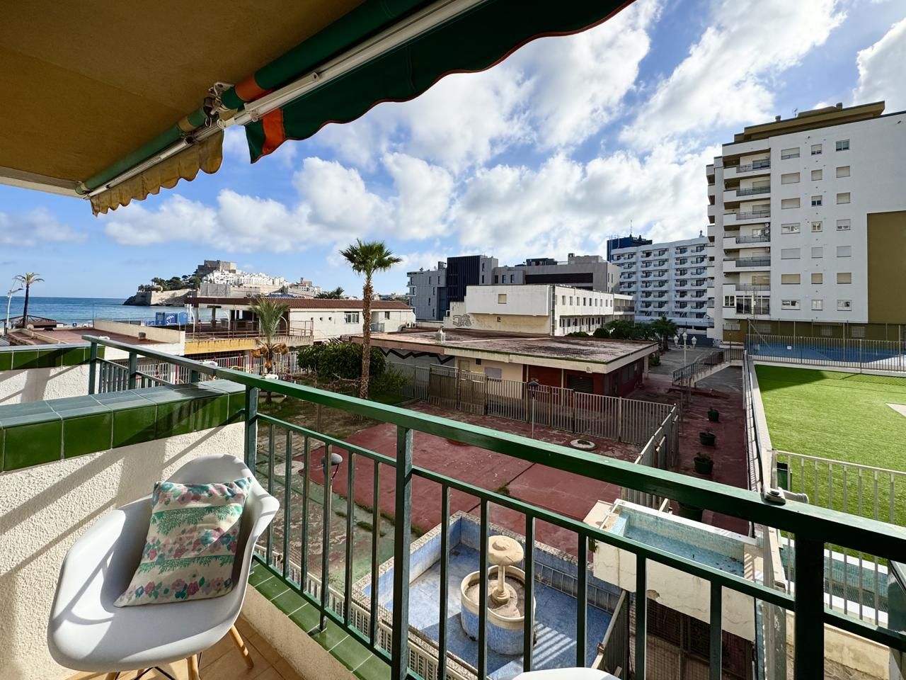 Exterior view of Flat for sale in Peñíscola / Peníscola  with Air Conditioner, Terrace and Furnished