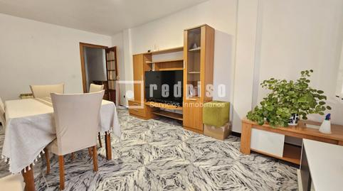 Foto 4 de Pis en venda a Reyes, Parla