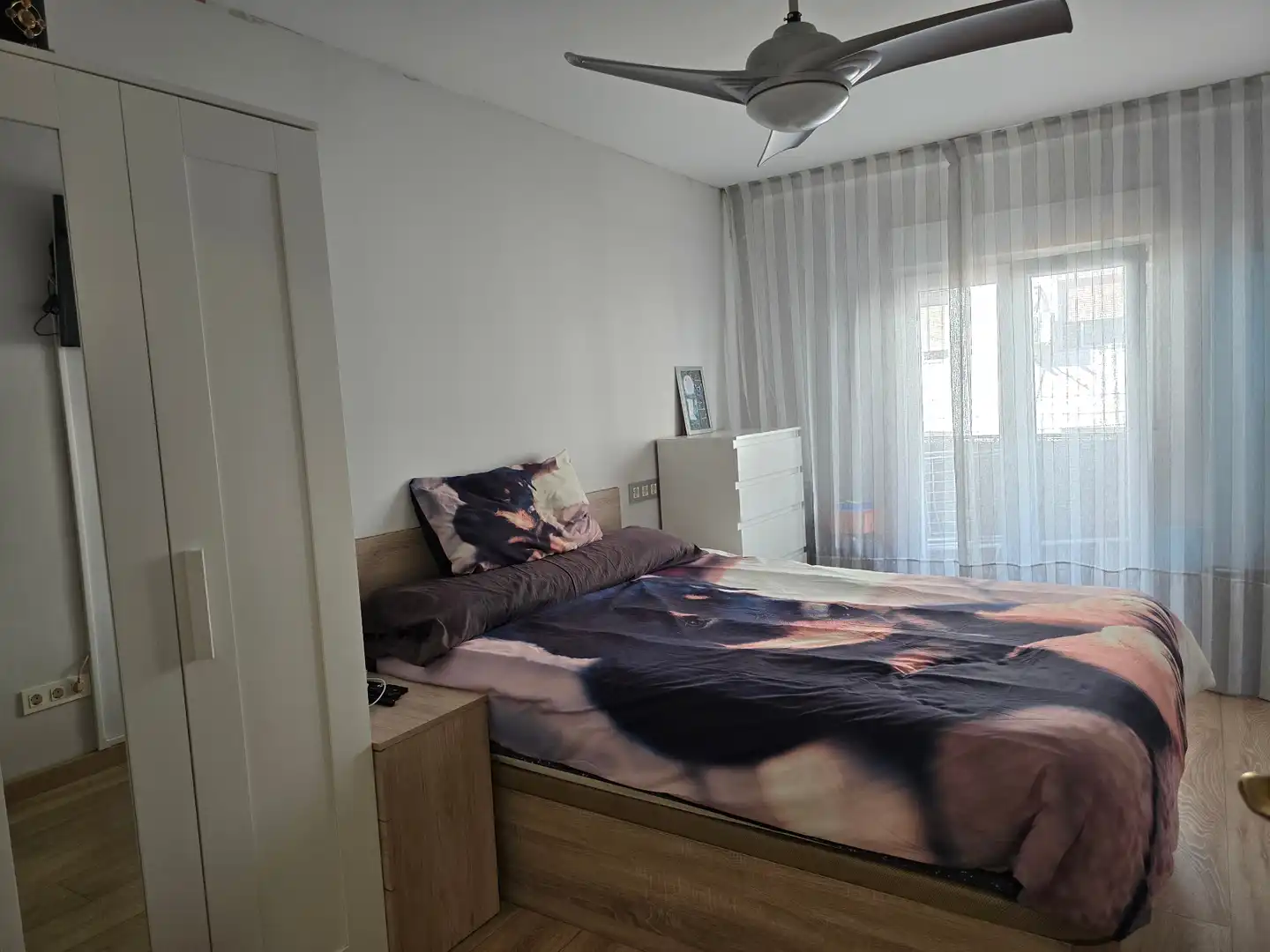 Dormitori de Pis en venda en Zaragoza amb Calefacció, Moblat i Balcó