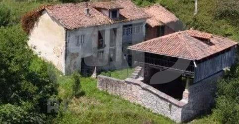 Foto 2 de Edifici en venda a Pillarno, Asturias