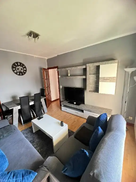Sala de estar de Piso en venta en  Logroño con Calefacción, Parquet y Terraza