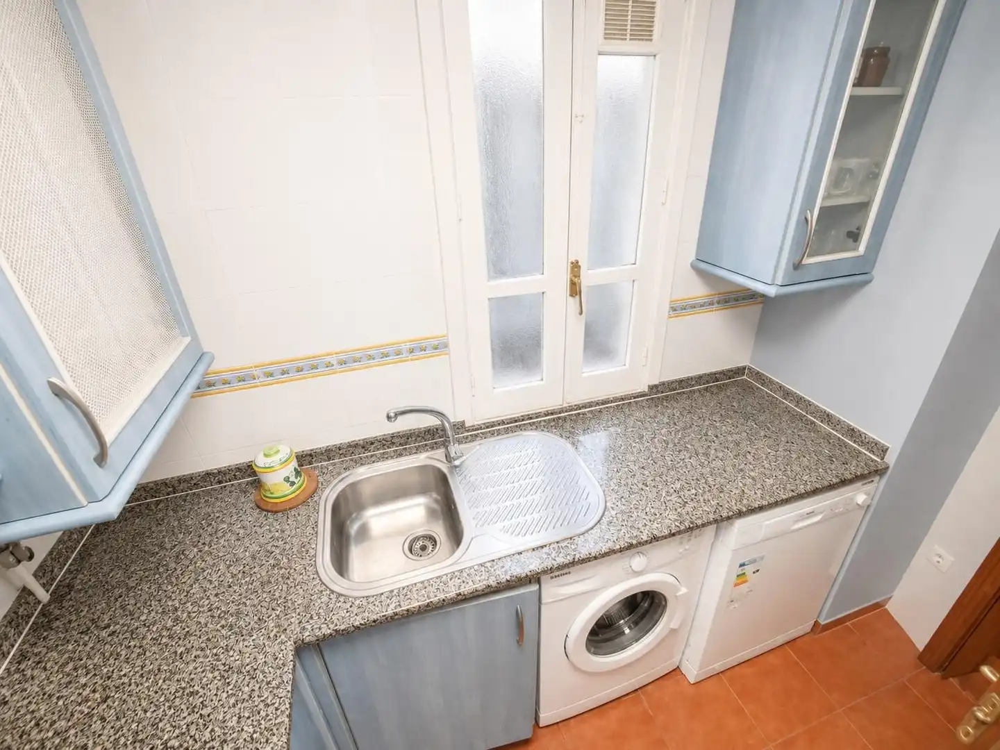 Küche von Wohnung zur Miete in Madrid mit Heizung, Möbliert und Balkon