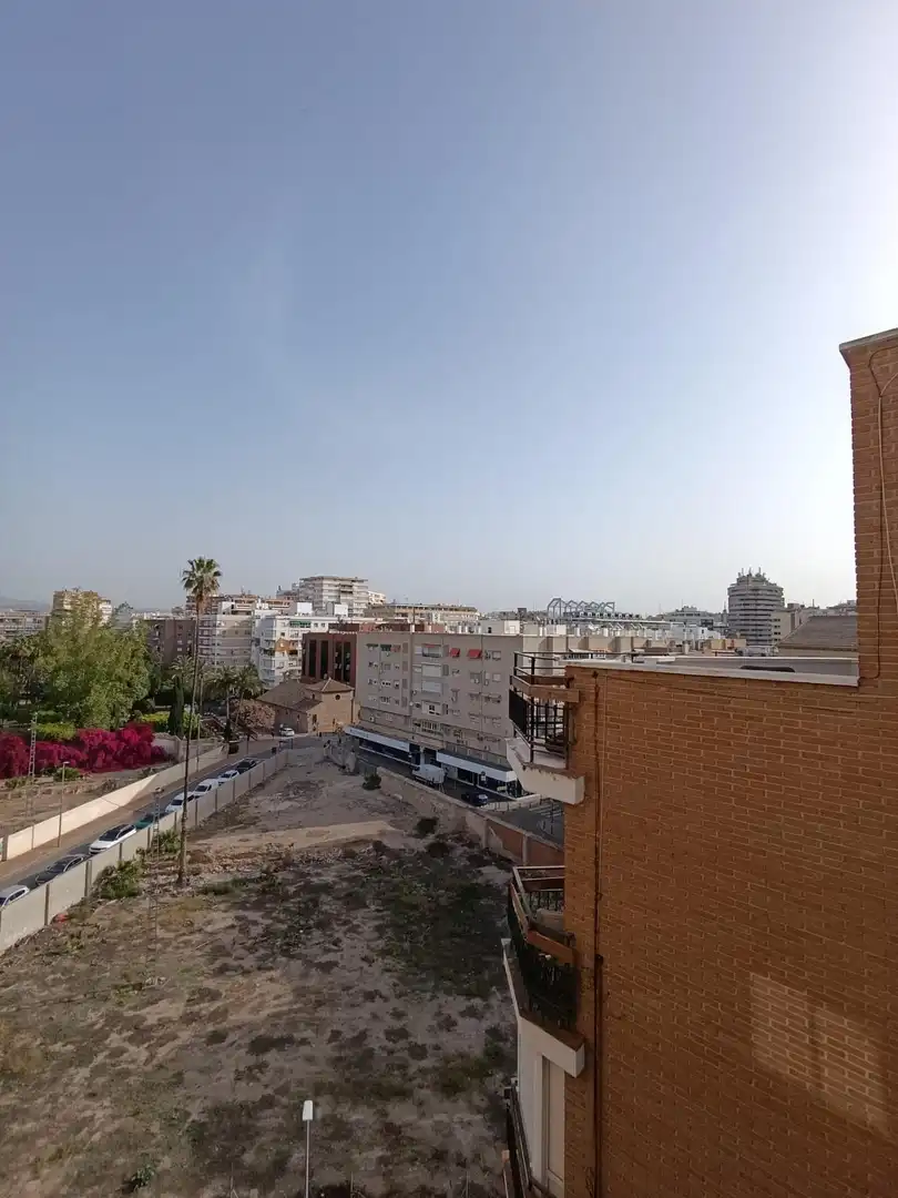 Vista exterior de Piso de alquiler en Murcia con Aire acondicionado y Amueblado