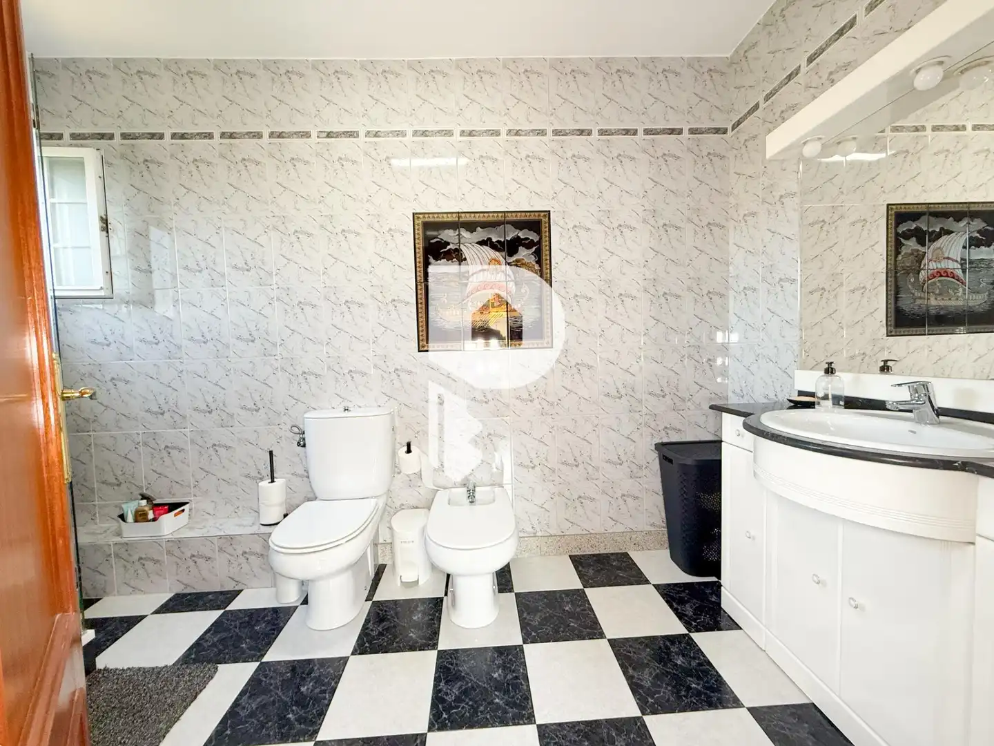 Bathroom of Houses for sale in Sant Vicenç Dels Horts  with Air Conditioner, Heating and Private garden