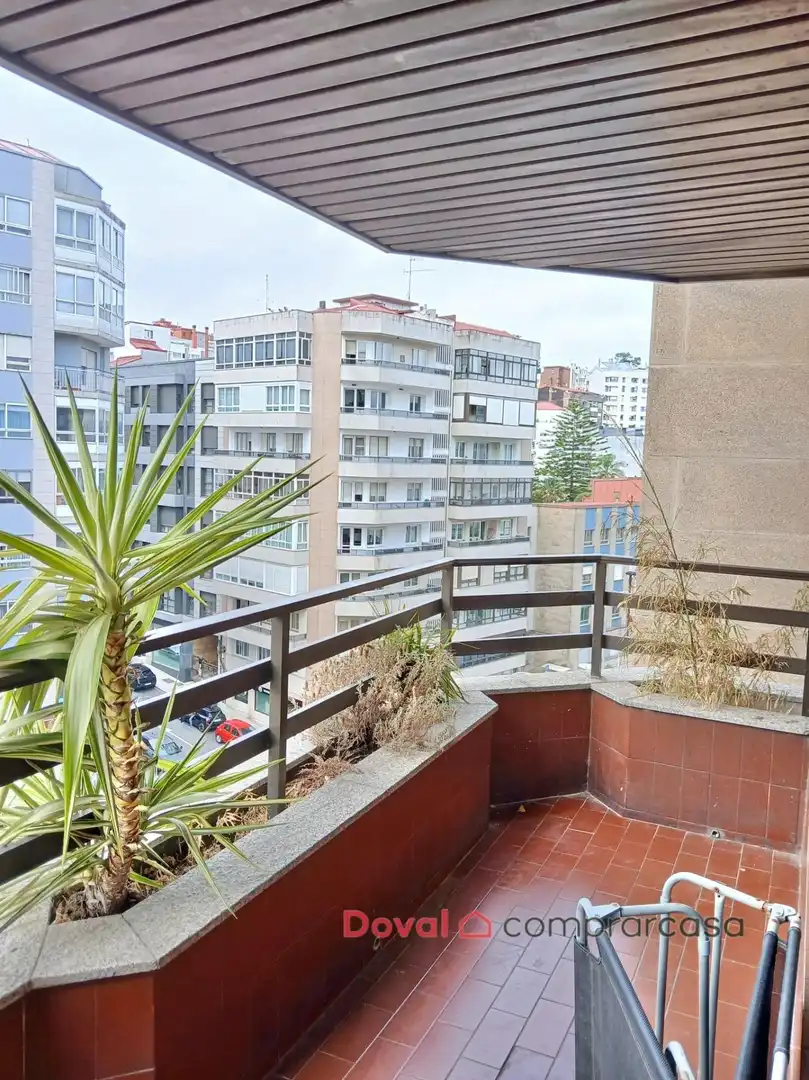 Balcony of Flat for rent in Vigo   with Heating, Parquet flooring and Terrace