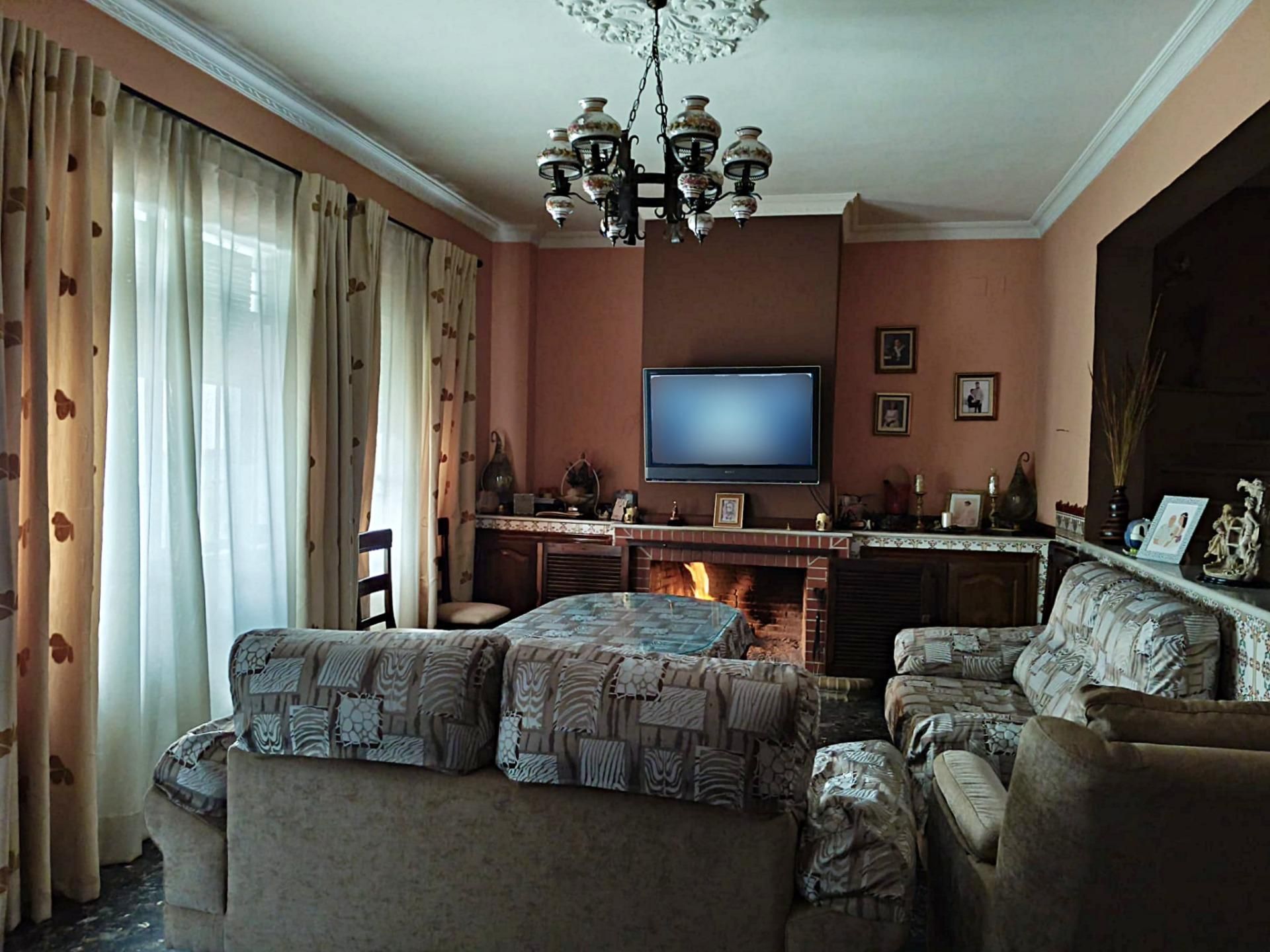 Sala de estar de Casa adosada en venta en Pilas con Aire acondicionado y Terraza