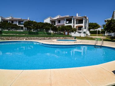 Apartament amb piscina en venda a Cala en Blanes