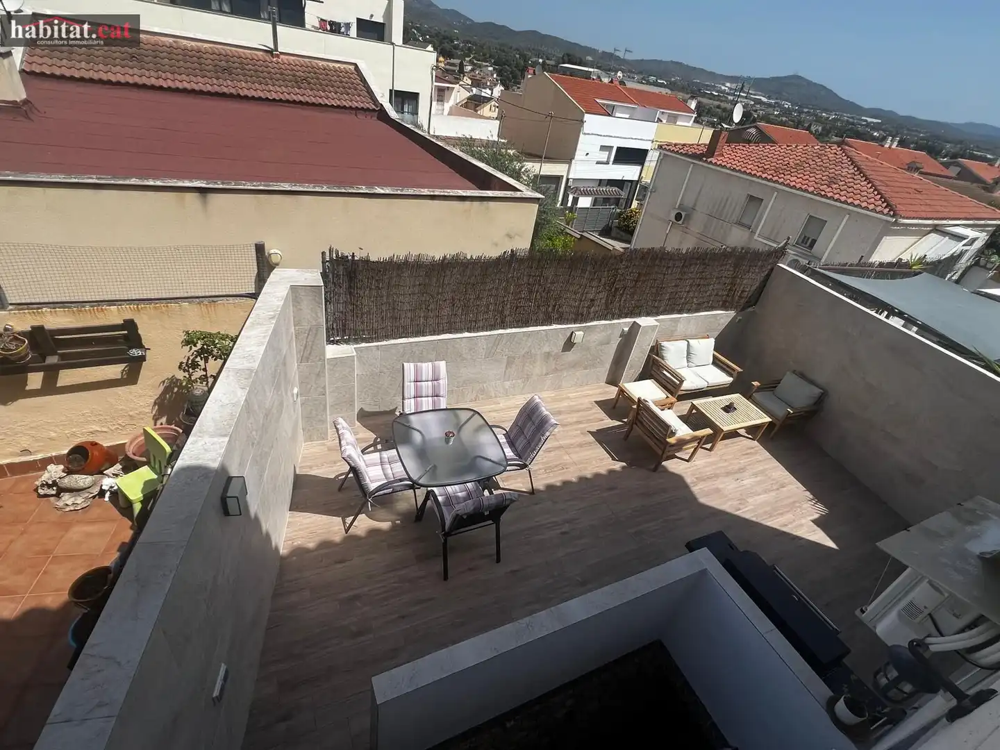 Terraza de Casa adosada en venta en Vilanova i la Geltrú con Aire acondicionado, Calefacción y Parquet