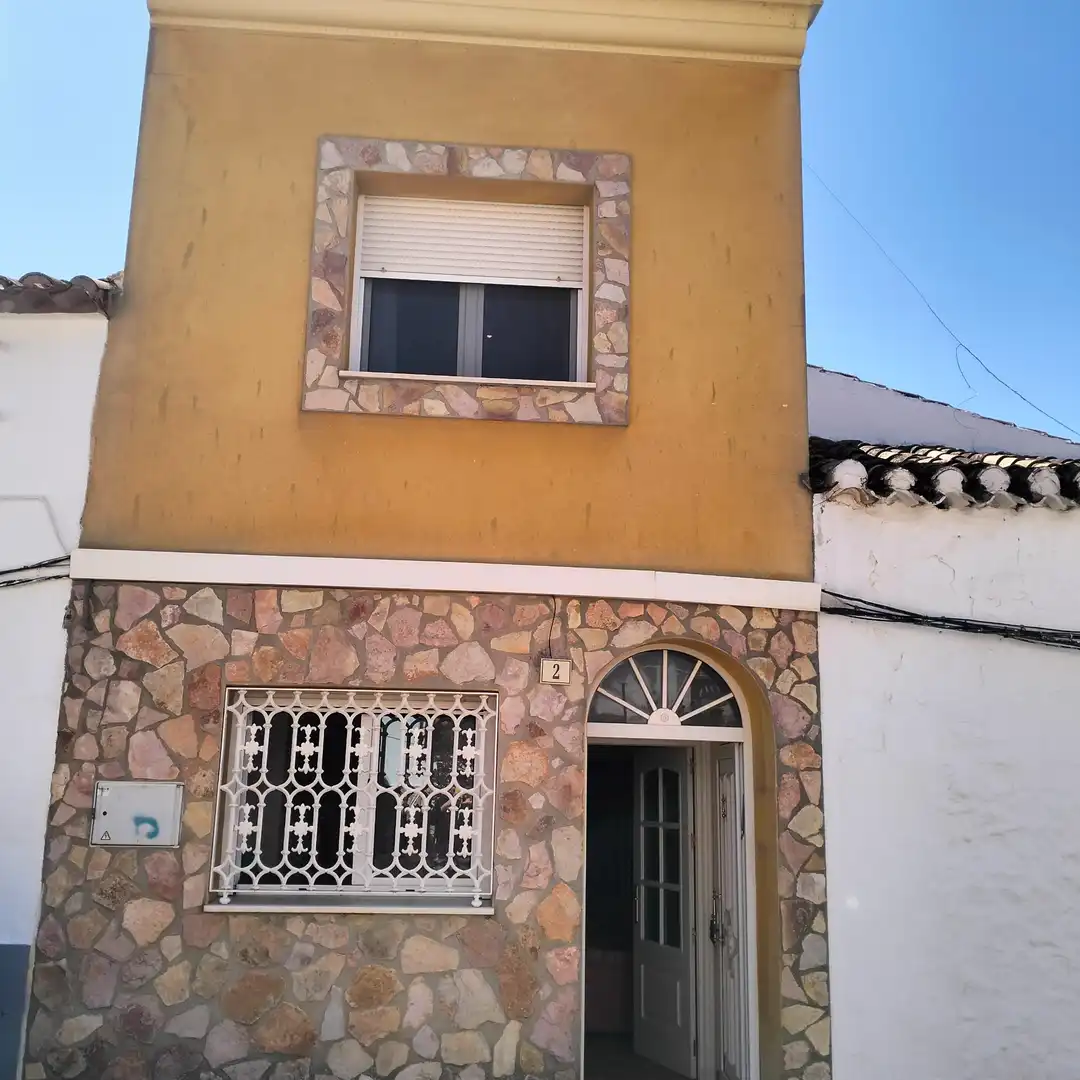 Vista exterior de Casa o xalet en venda en Munera amb Aire condicionat, Calefacció i Terrassa