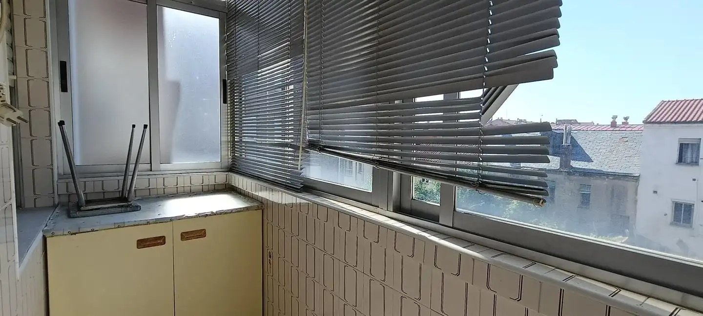 Terraza de Apartamento en venta en León Capital  con Calefacción, Parquet y Terraza