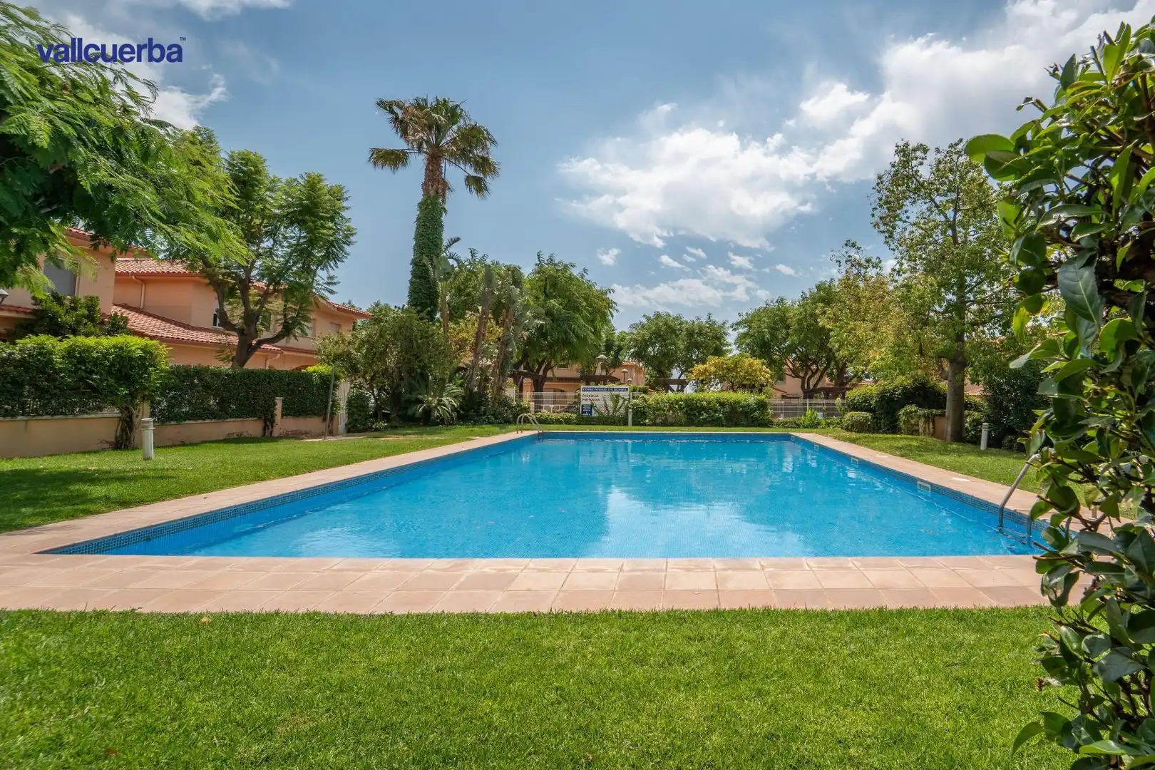 Piscina de Planta baja en venta en Vinyols i els Arcs con Aire acondicionado, Calefacción y Jardín privado
